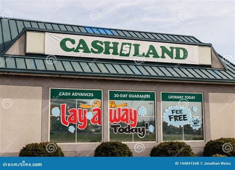 what time does cashland open|Co